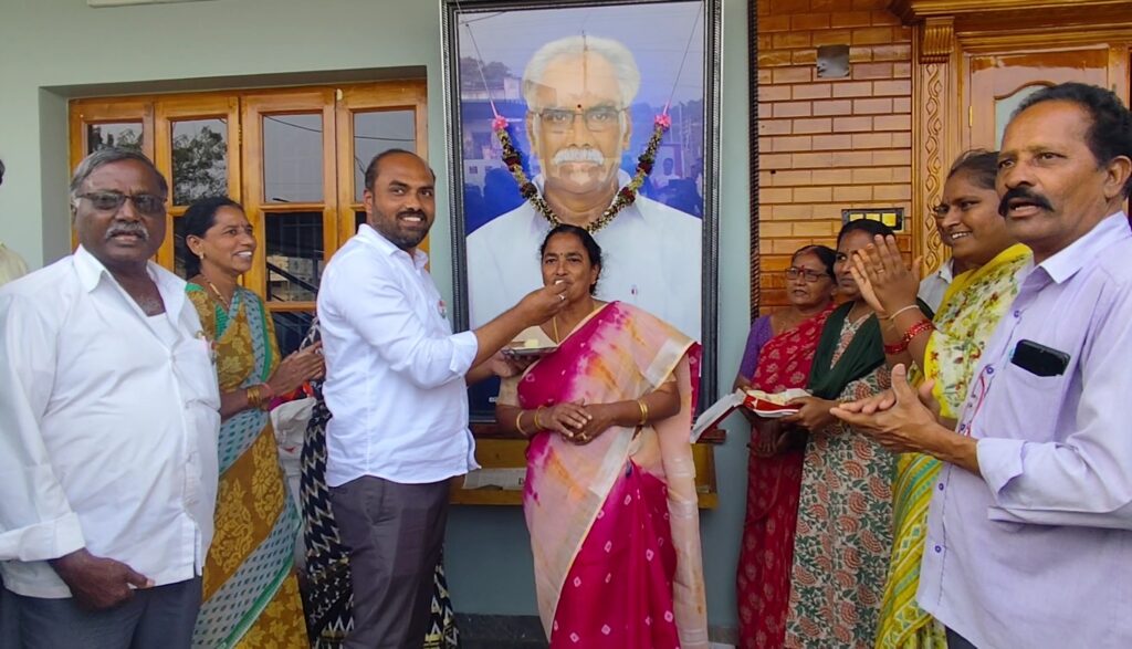 ఏదులాపురం మున్సిపాలిటీలో భోని కొట్టిన కాంగ్రెస్!!